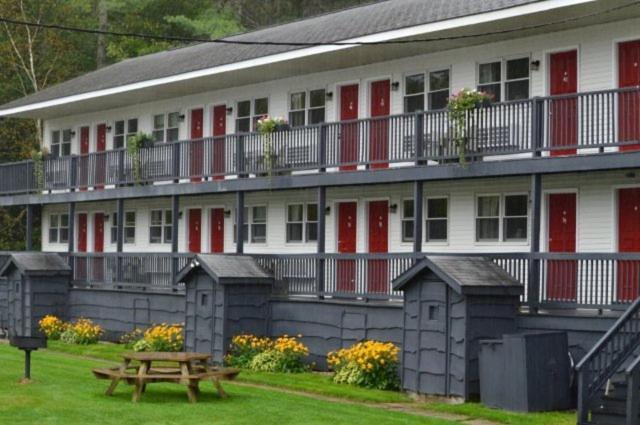 פראנקוניה Hillwinds Lodge מראה חיצוני תמונה